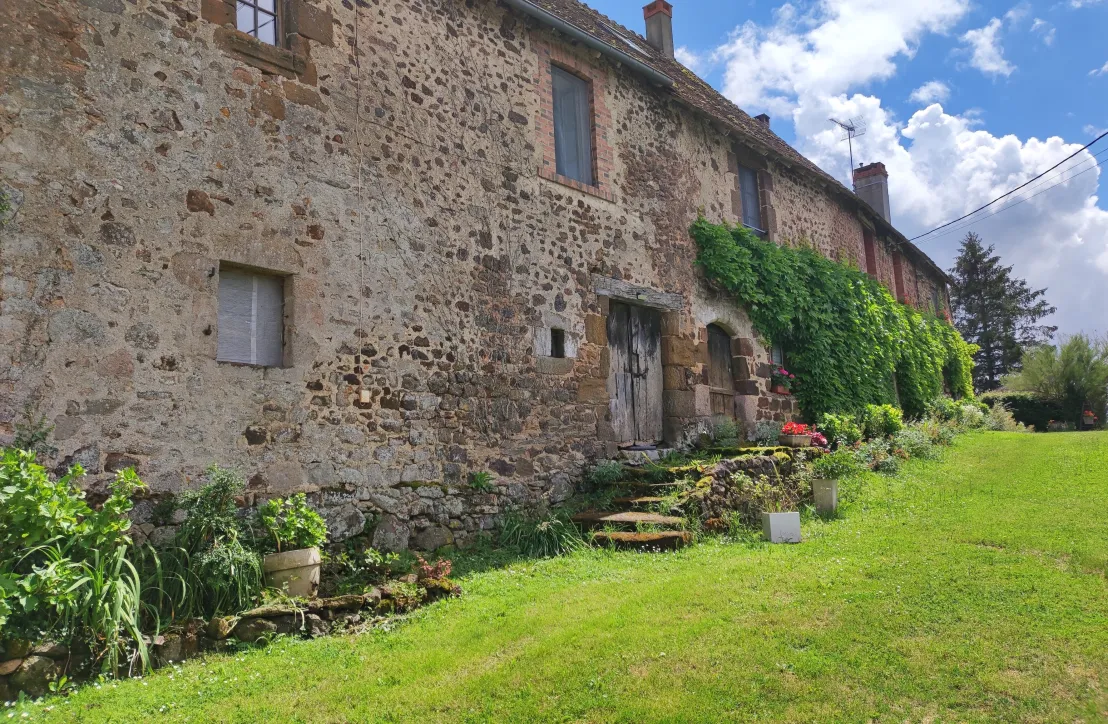 Habitat dans le PNR de la Brenne -Juin 2022
