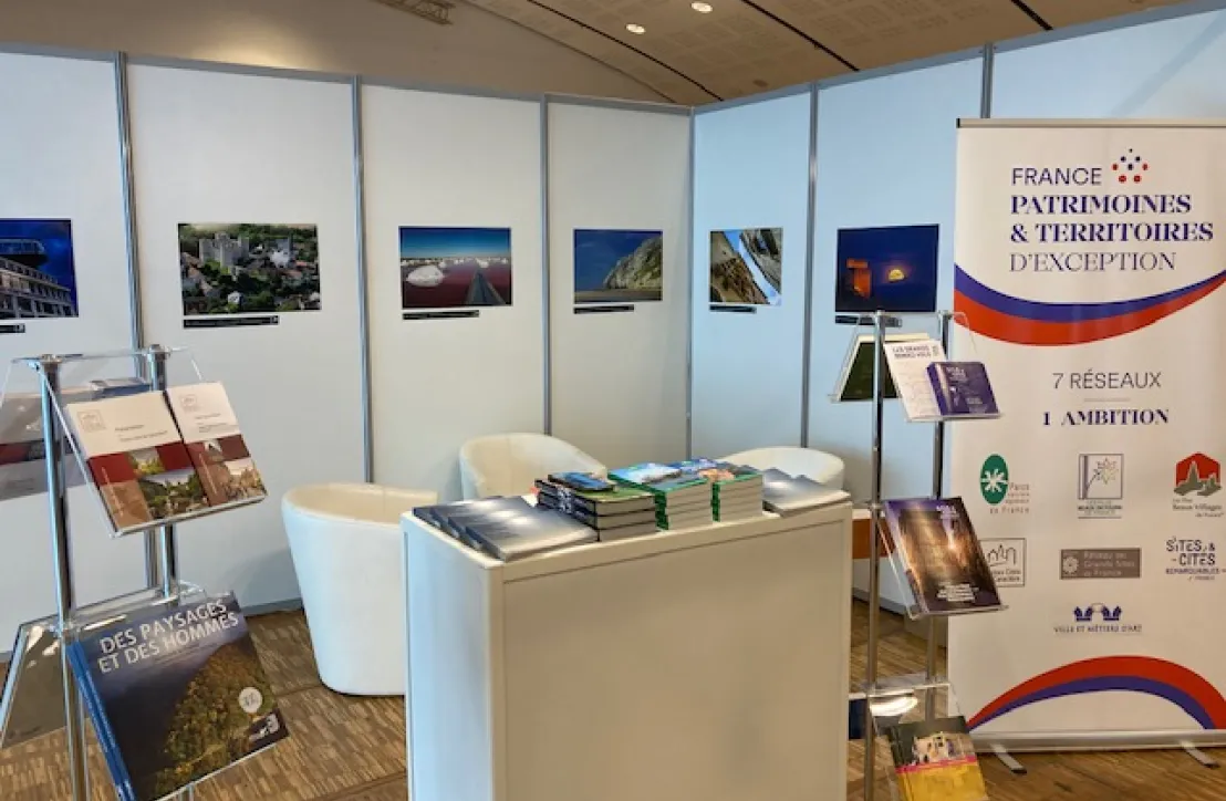 2023 SITEM Participation Bannière FPTE stand