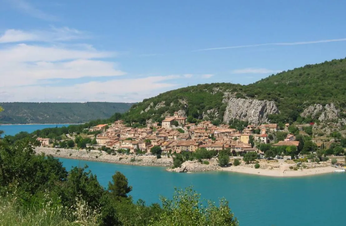 Lac de Ste Croix, vue sur Bauduen - Verdon