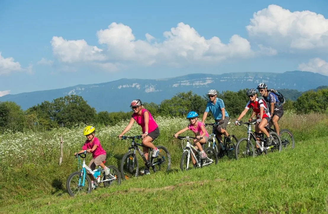 Sur les chemins à vélo et en famille