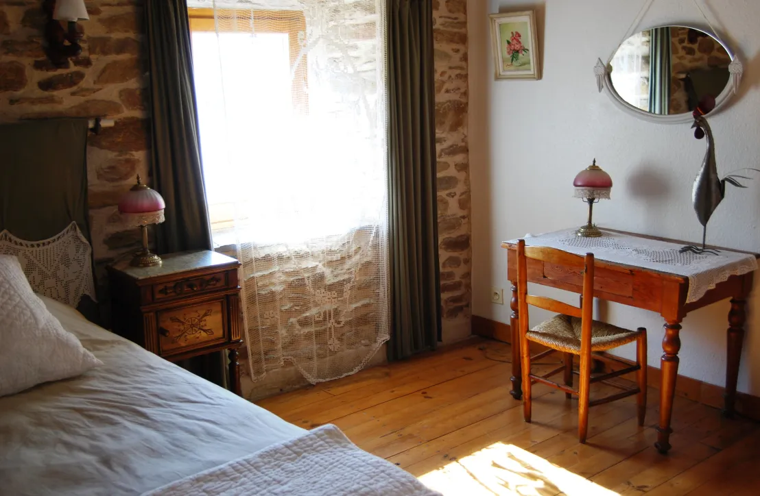 Gîte et Chambre d'hôtes, Marqué Parc, La Métairie Basse à Courniou (34)