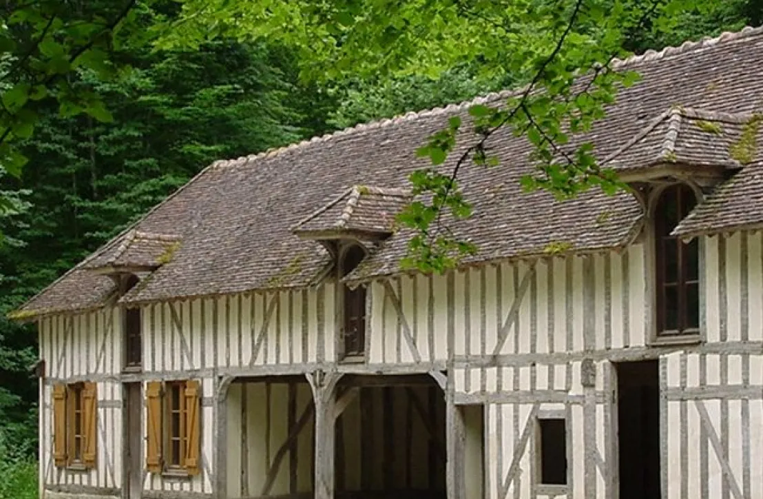 Longère à pans de bois
