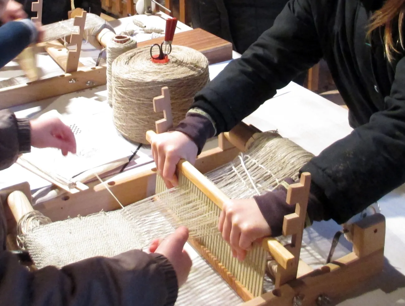 Animation tissage à l'Ecomusée de la Forêt d'Orient
