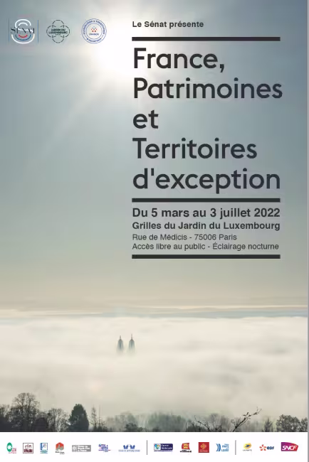 Affiche de l'expostion photographique sur les grilles du Sénat