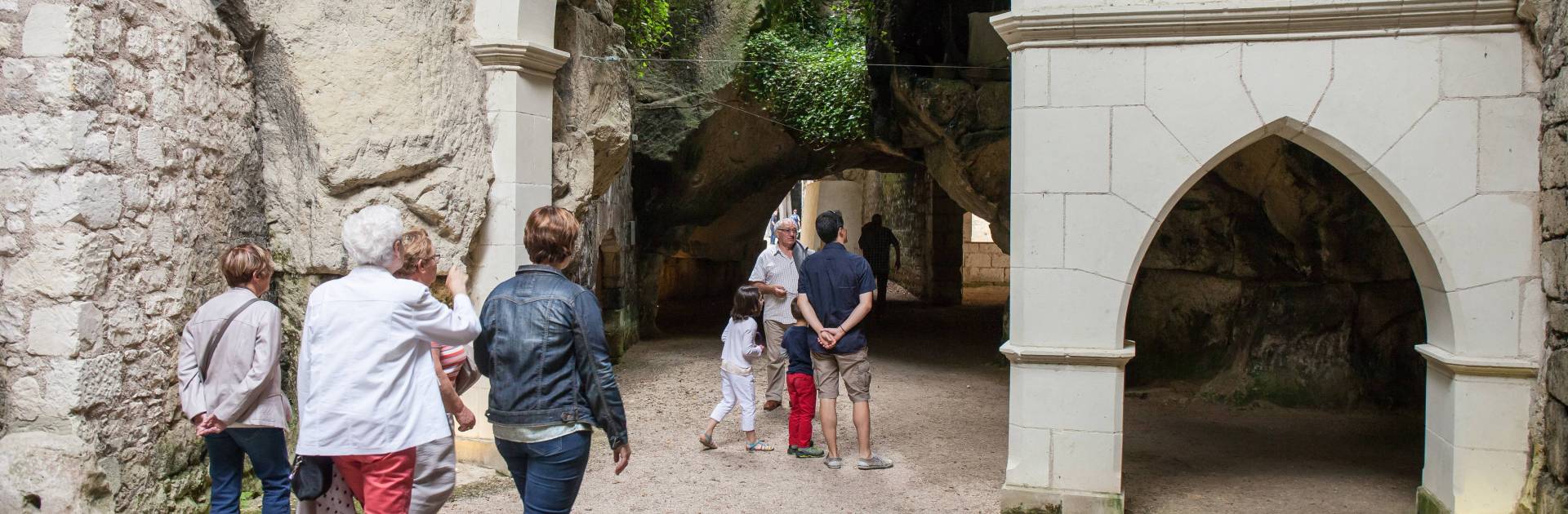 Visite des troglodytes de Souzay © Jérome Paressant