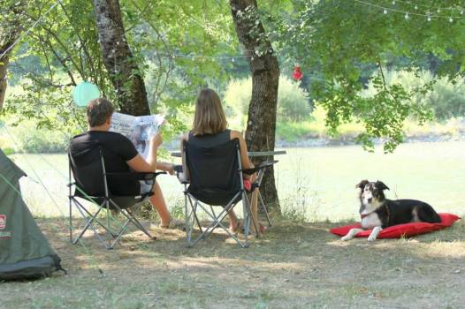 Camping Domaine Chasteuil Provence - bord de rivière