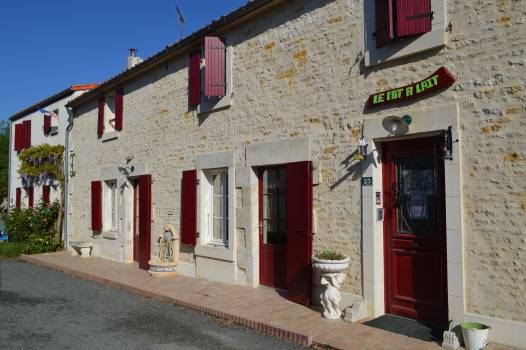 Longère traditionnelle à Benet