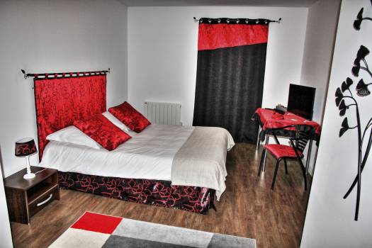 Chambre "Rubis"-L'étape des saveurs - Frazé - 28