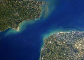 Photo satélite des deux zones de coopérations séparées par la Manche 