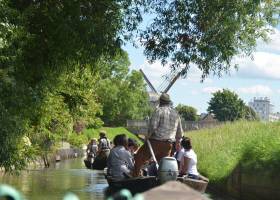 balade sur le marais audomarois en barque traditionnelle