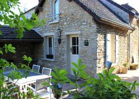 Gîte des deux lavoirs à Fontenay Saint-Père