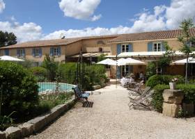 La Bastide d'Eygalières - façade