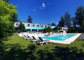 Piscine de l'hôtel / Causses du Quercy