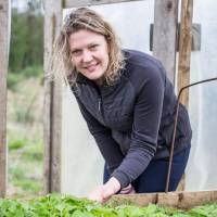 Perrine dans sa serre