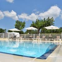 Camping les Romarins - piscine