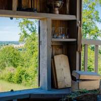 Vue depuis la cuisine d'été de la maison perchée