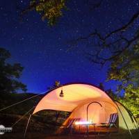 Camping Domaine Chasteuil Provence - tente sous les étoiles