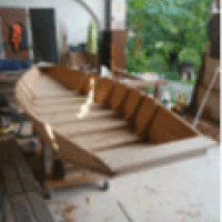 Barque en cours de fabrication