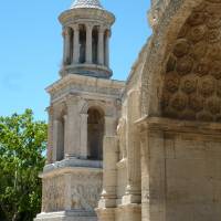 Tours in Provence