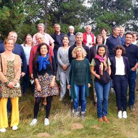 Photo de groupe des directeurs des PNRs lors du séminaire sept 21 dans le PNR des Pyrénées catalanes