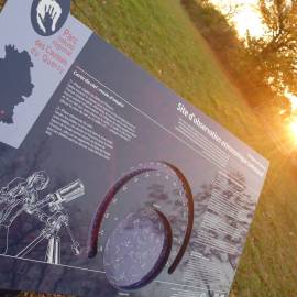 Table d'observation astronomique à Limogne en Quercy