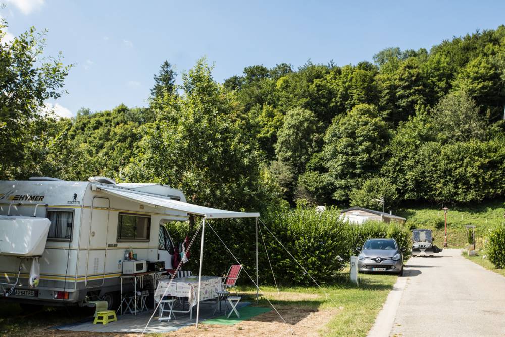 Camping "Les Sources chaudes" 4* | Fédération des Parcs naturels régionaux
