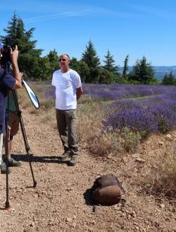 Tournage de la série Initiatives de nos régions dans le Parc du Luberon - crédits Parc Luberon